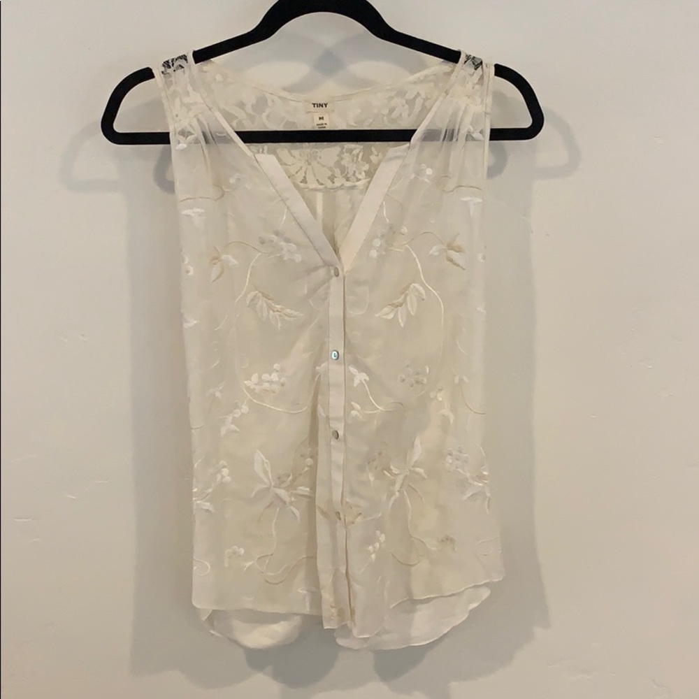 Anthropologie Cream Tank Top in Medium